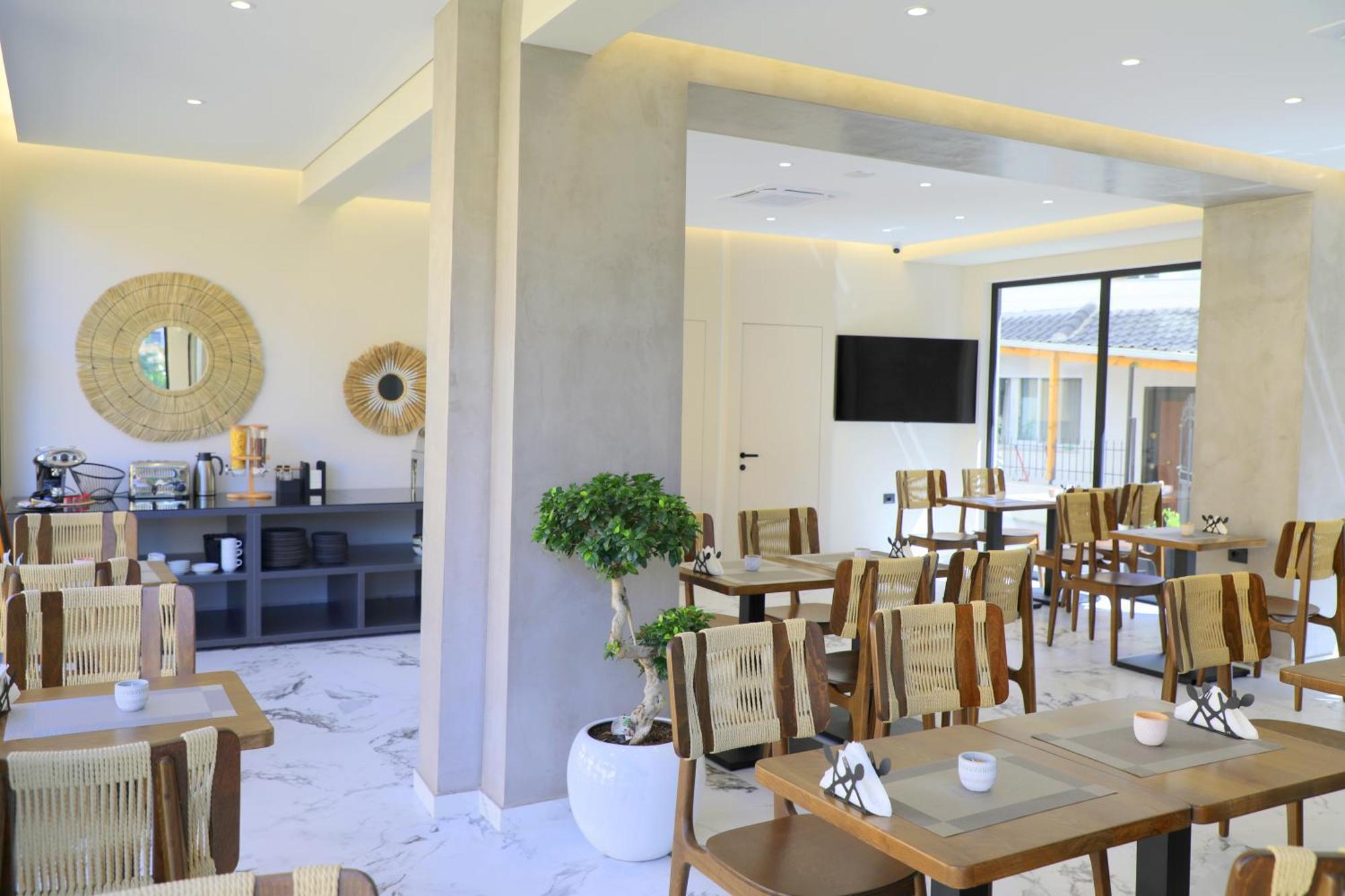 Niklas Boutique Hotel Sarandë Buitenkant foto