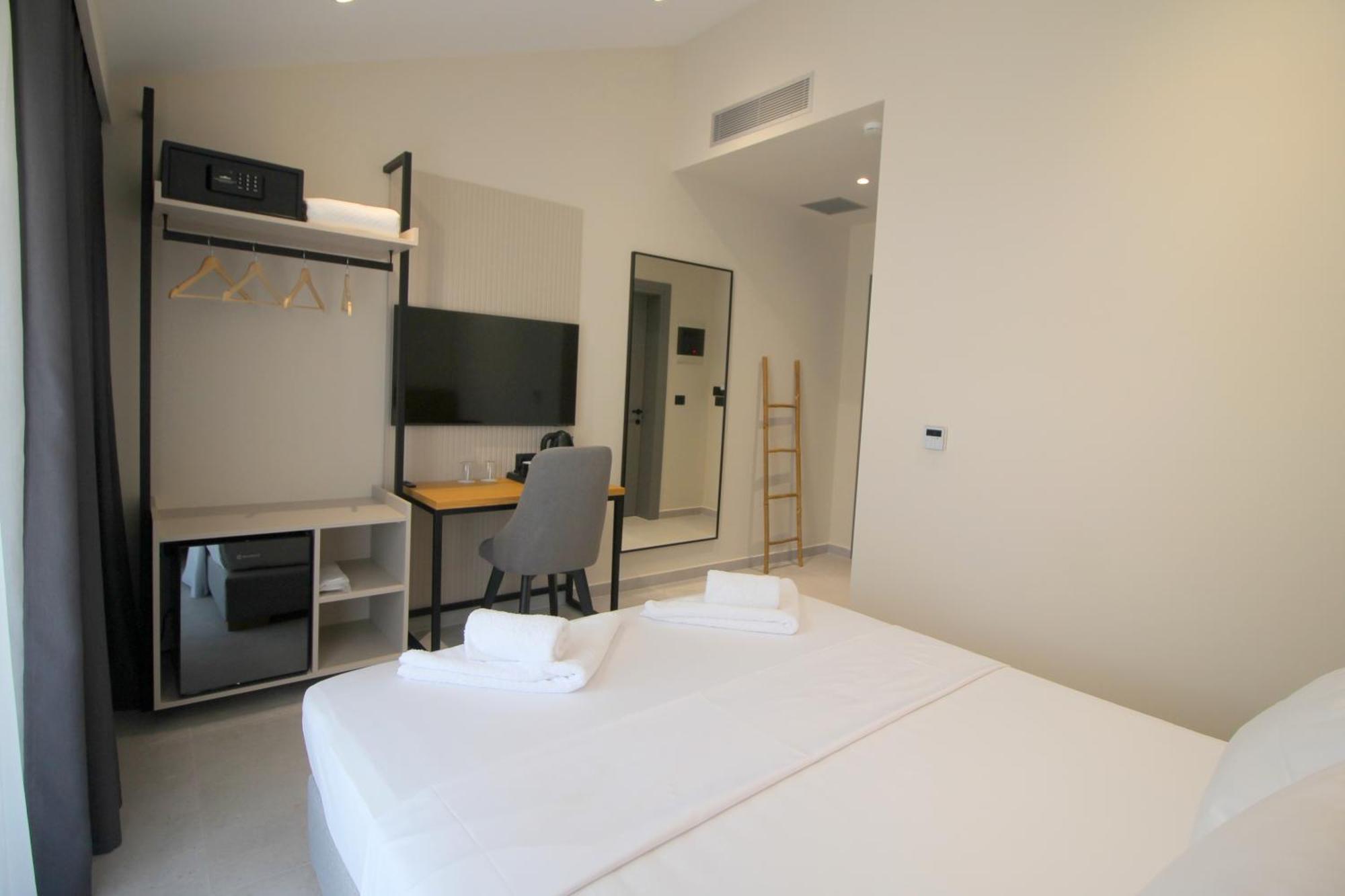 Niklas Boutique Hotel Sarandë Buitenkant foto