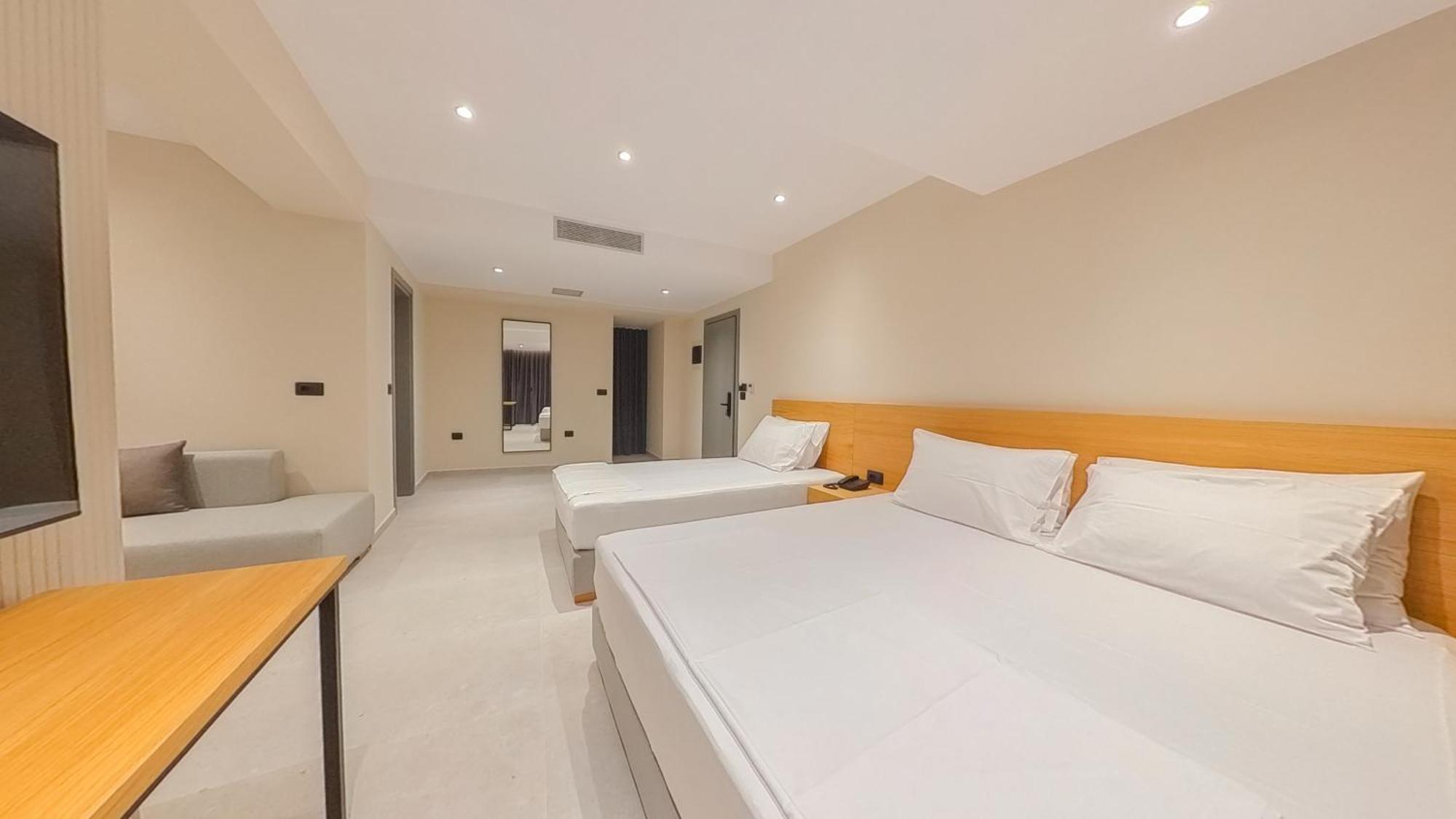 Niklas Boutique Hotel Sarandë Buitenkant foto
